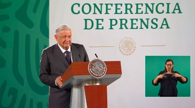 AMLO &quot;aplaude&quot; que Banxico subiera tasa de interés.