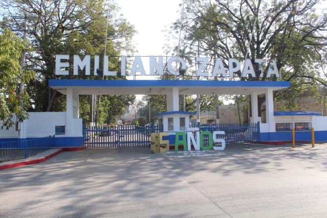 Productores ca&ntilde;eros de los ingenios de Zacatepec y Casasano participan en esta demanda de obtener un programa de rescate para reducir las p&eacute;rdidas por la ca&iacute;da del precio del az&uacute;car.