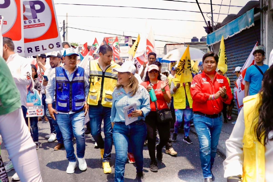 Recorre Lucy Meza la colonia Alta Vista de Cuernavaca