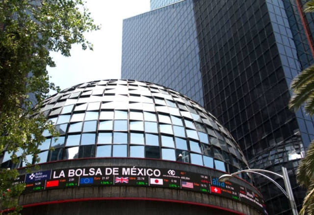 Bolsa Mexicana de Valores pierde.