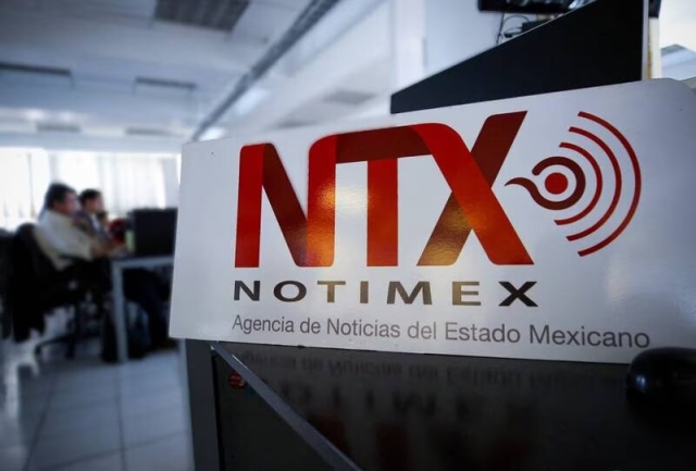 Anuncia Monreal desaparición de Notimex