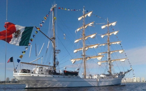 Buque escuela Cuauht&eacute;moc reanuda operaciones tras accidente en puente de Brooklyn