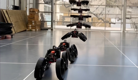 Crean robot que vuela y rueda con las mismas piezas sin detenerse