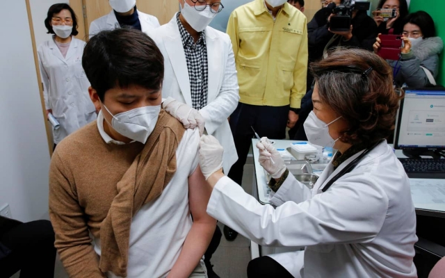 Corea del Sur aprueba vacuna COVID a niños y adolescentes.