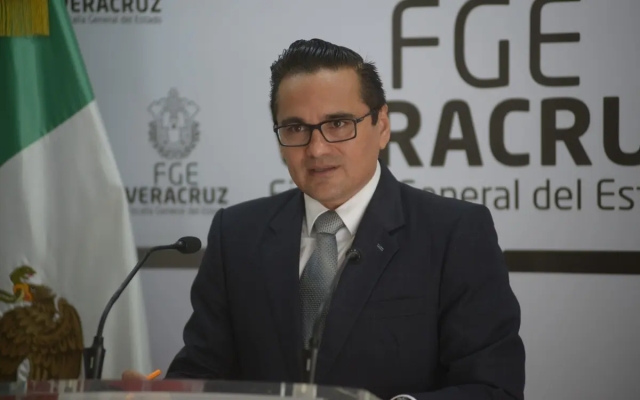 Veracruz: Ingresa el ex fiscal Jorge Winkcler al penal de Pacho Viejo; juez le impone prisión preventiva