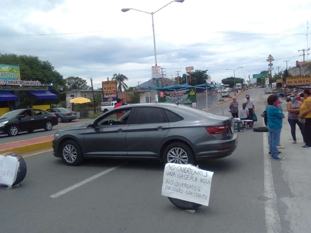 Esta semana, vecinos de Galeana se han movilizado con el fin de que no se instale la gasera en ese poblado.