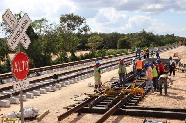 AMLO publica nuevo decreto para blindar obras de su Gobierno tras revés de la Corte