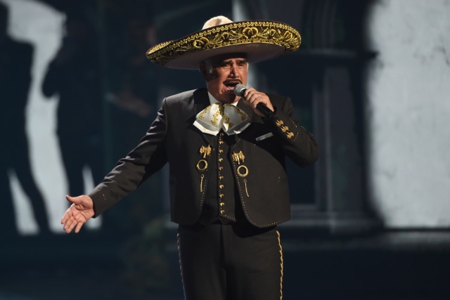 Lanzar&aacute;n disco p&oacute;stumo de Vicente Fern&aacute;ndez con 25 colaboraciones y material in&eacute;dito en 2026