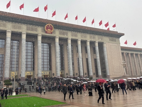 China anuncia refuerzo en entrenamiento militar y seguridad