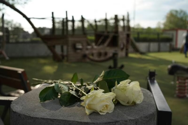 Niños atacados en parque de Francia se encuentran en estado crítico pero estables