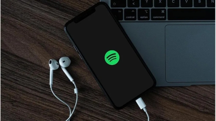 Spotify lanza una nueva función llamada &quot;Supergrouper&quot; que permite crear bandas ficticias