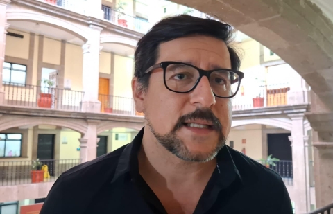 Detienen unidad TIX; no cuenta con permiso para prestar servicio de transporte, señala Movilidad