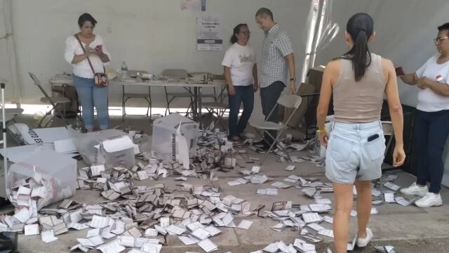 Denuncian vandalismo electoral en casilla de Querétaro