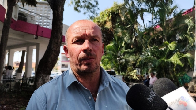 Trabajar&aacute; ayuntamiento en plan integral de bacheo y alumbrado p&uacute;blico en poblados de Cuernavaca