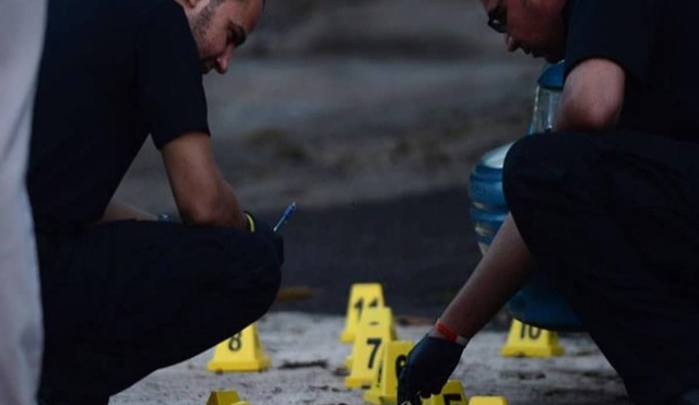 Atacan a tiros a una joven en la Otilio Montaño