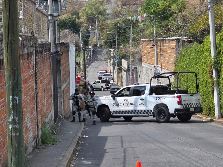   En el cateo participaron fuerzas federales.