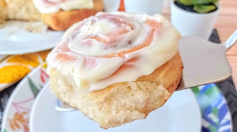 ¡El secreto para unos cinnamon rolls irresistibles que todos amarán!