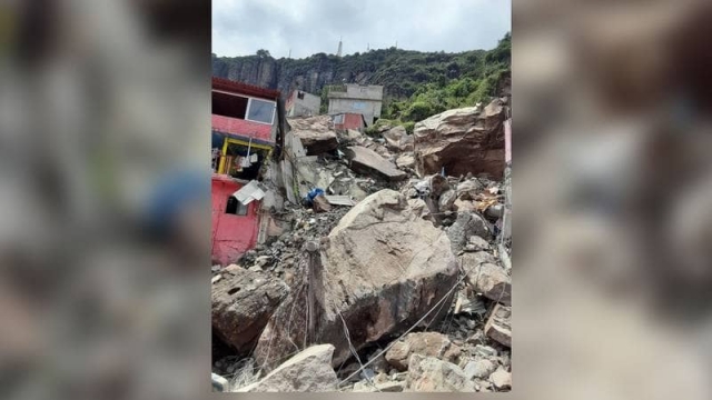 Se registra tragedia en el Cerro del Chiquihuite.