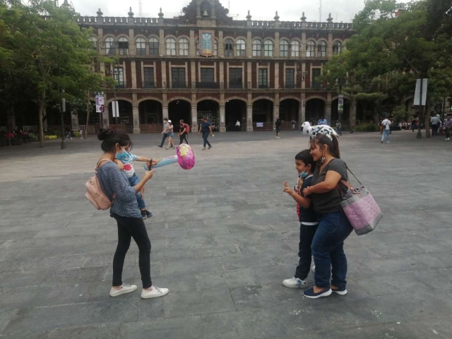 Los padres de familia no conocen ningún detalle sobre el programa piloto de regreso a clases presenciales en cien escuelas a partir de este martes, dijo la representación de la Aepaf. 