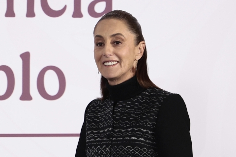 Sheinbaum avala que ministros de la Corte regresen camionetas blindadas