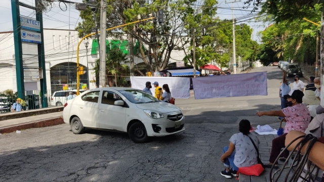 Protestan en Cuernavaca por cobro de predial