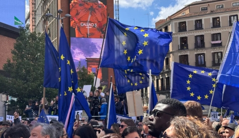 Miles se movilizan en Madrid por los valores y el futuro de la Unión Europea