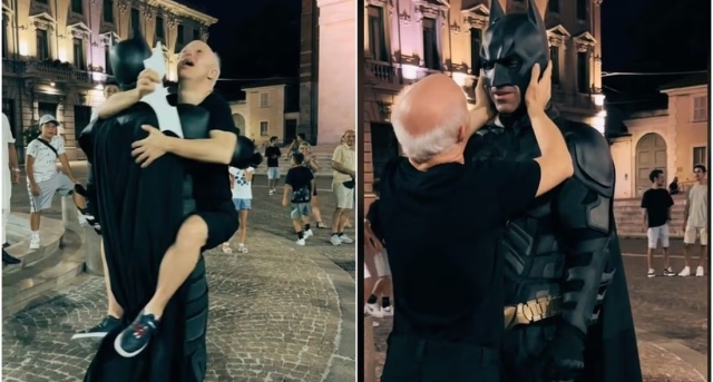 Hombre conmueve Tiktok al conocer a Batman