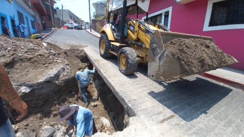 Avanza reparación de calle Humboldt en el centro de Cuernavaca, indica SAPAC