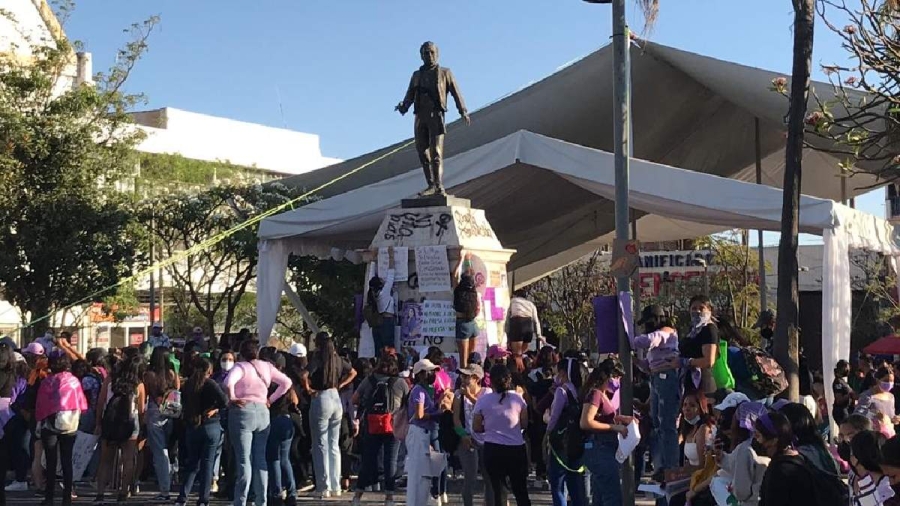 La exigencia de justicia y cese a la violencia contra la mujer son dos de las principales peticiones de las colectivas feministas.