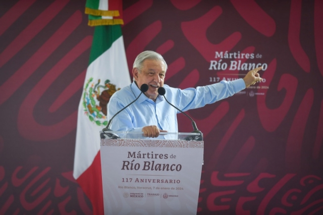 López Obrador anuncia reformas para mejorar salarios y pensiones