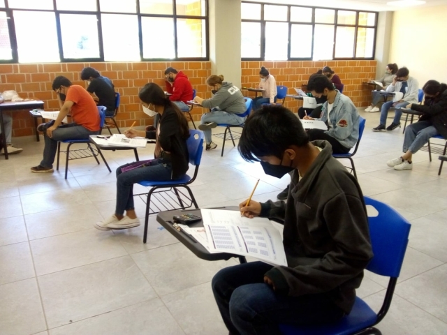 Aplica UAEM hoy examen a aspirantes a preparatorias