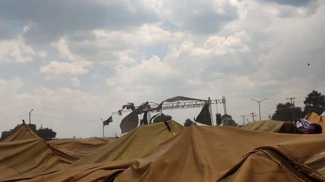 Caída de lona en evento de Morena deja 58 heridos