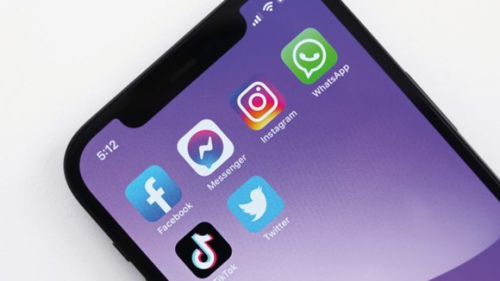 La ley que regula redes sociales y contenidos