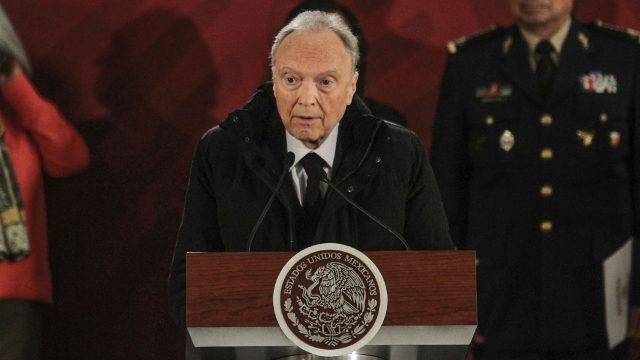 AMLO abordó con Gertz Manero caso Ayotzinapa no tema de audios sobre caso Lozoya