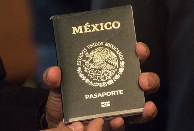 ¿Cómo corregir un error en los datos de tu pasaporte?