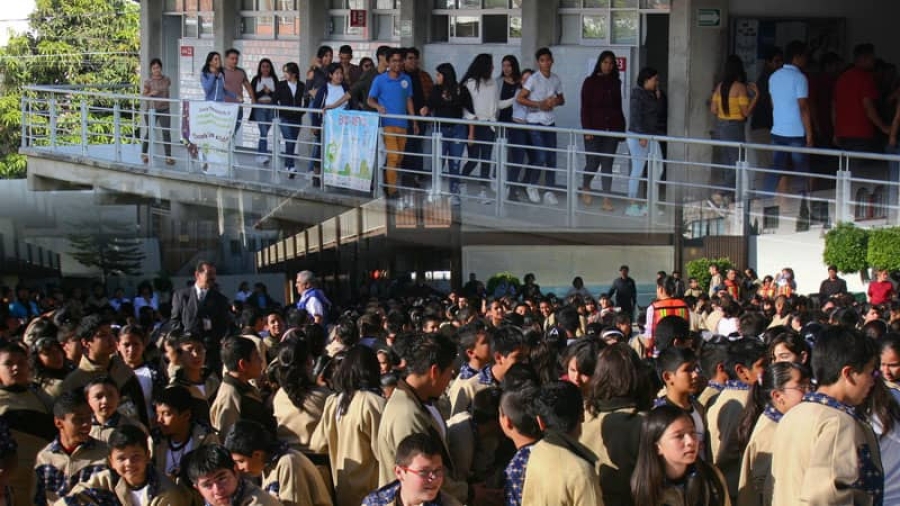 'Acomodarán' preparatorias vespertinas en planteles de secundaria