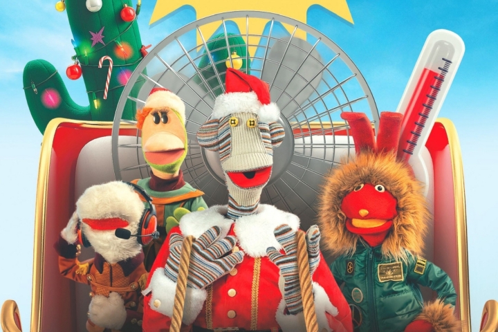 &#039;31 Minutos&#039; lanza el tráiler oficial de Calurosa Navidad, La Película, con Julieta Venegas como invitada especial