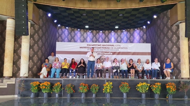 Participa Rafael Reyes en el Encuentro Nacional con Mujeres Productoras de Alimentos, en Jiutepec