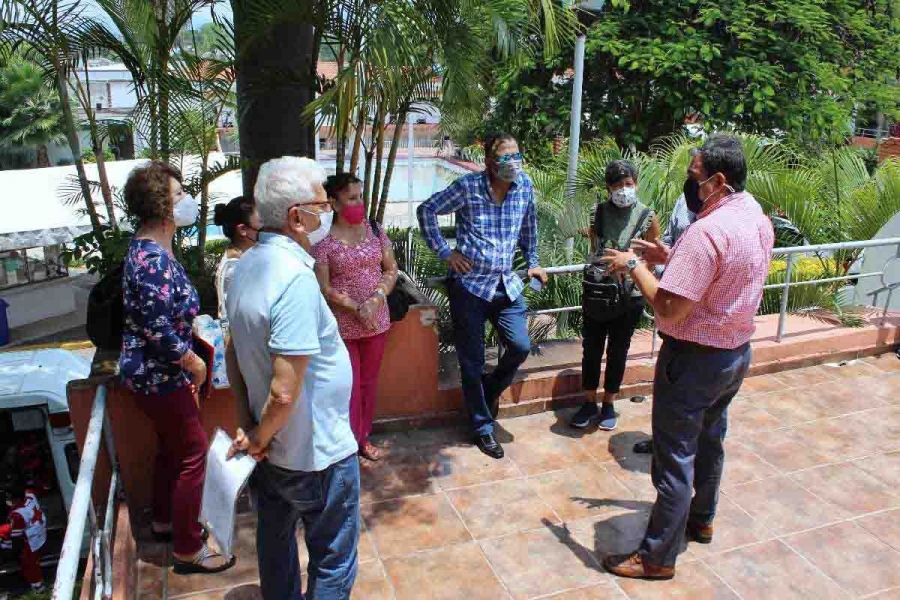 Reconocen propietarios de estacionamientos apertura del gobierno capitalino