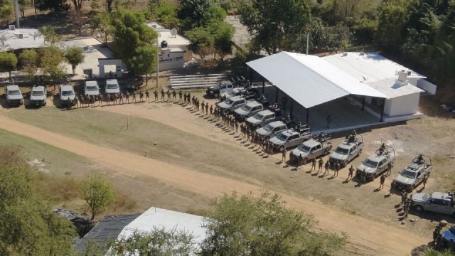 Marina desmantela 10 campamentos del crimen organizado en Concordia, Sinaloa