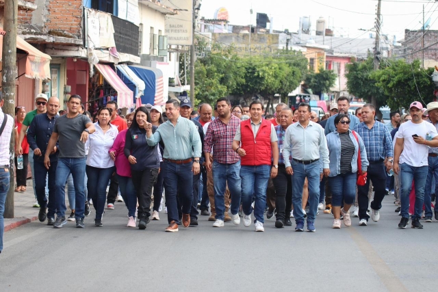 Encabeza Eder Rodr&iacute;guez Casillas marcha exploratoria en Tejalpa