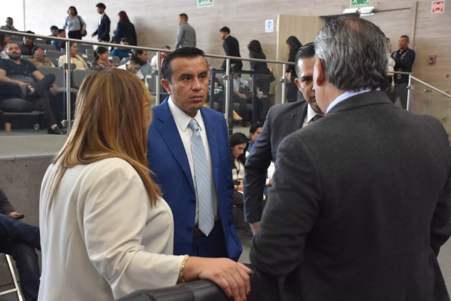 Los diputados avalaron ayer la renuncia de Édgar Maldonado Ceballos a la titularidad de la FGE.