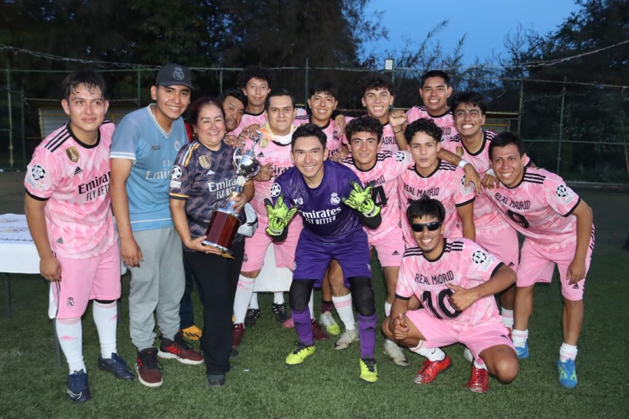 El cuadro merengue se impuso 3-2 ante los Maradonios, en una final intensa. 