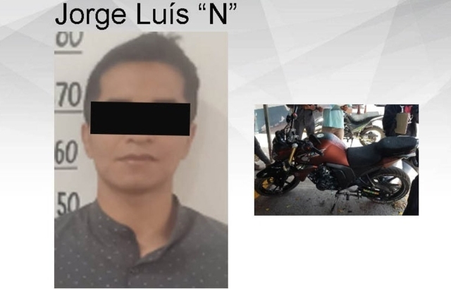 Lo descubrieron en poder de una moto robada