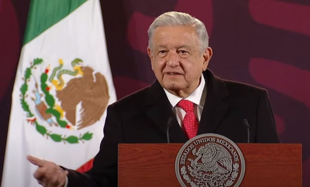 AMLO celebra integración de Lenia Batres a la Corte