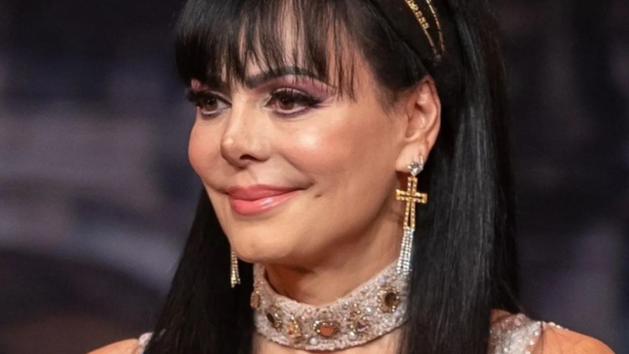 Maribel Guardia despide a Sasha Montenegro, su compañera en el Cine de Ficheras