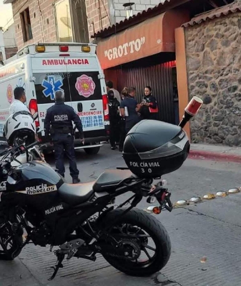 Los agresores ingresaron al establecimiento y agredieron a las víctimas.