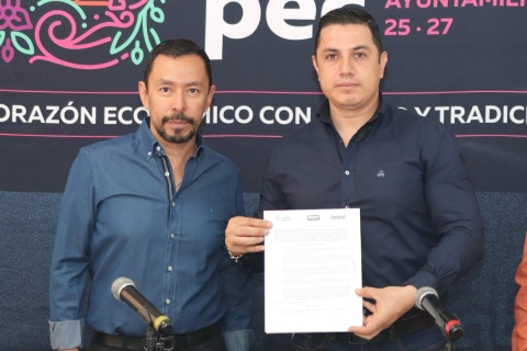 En puerta, Feria del Quinto Viernes en Mazatepec