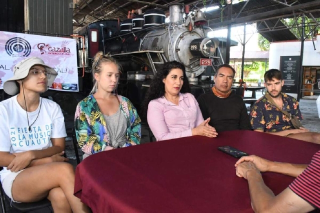 Los detalles de las actividades fueron dados a conocer en la antigua estación del Tren Escénico.