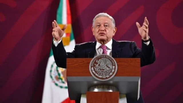 AMLO culpa a gobiernos del pasado del asesinato de Hipólito Mora